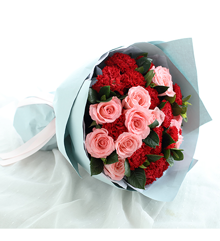 康乃馨玫瑰花束