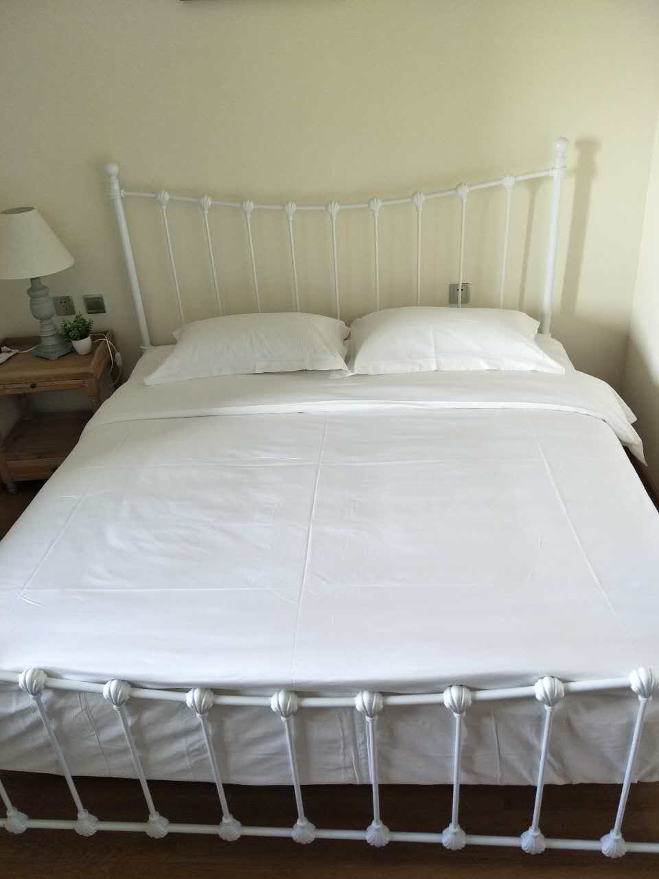 布草租用一套(一张床使用)