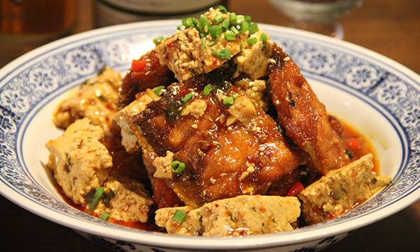 菜豆腐烧带鱼