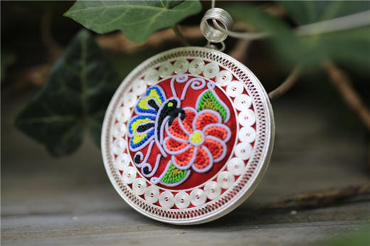 山谷居民品牌手绣银饰项链 - 花千鼓 商品图2