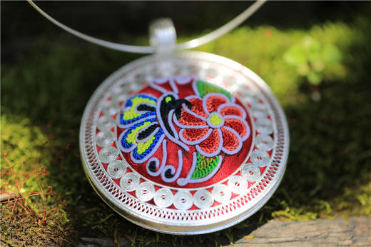 山谷居民品牌手绣银饰项链 - 花千鼓 商品图1