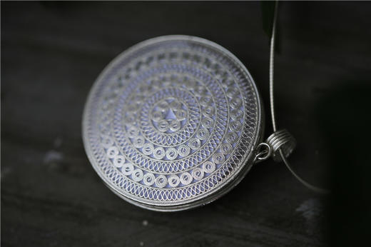 山谷居民品牌手绣银饰项链 - 花千鼓 商品图6