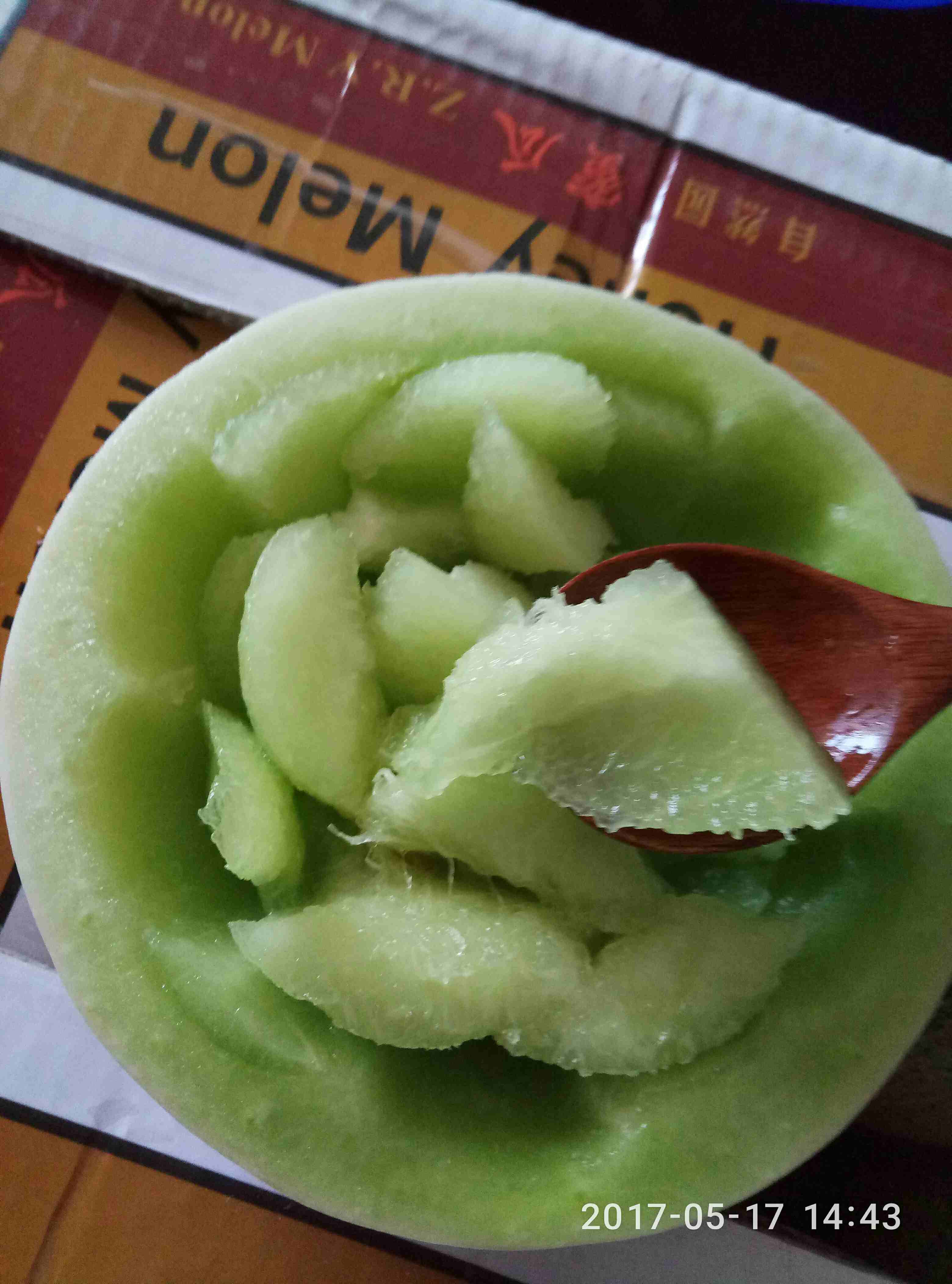 南汇玉菇蜜瓜,不甜的瓜大叔不卖,可以勺子吃的瓜