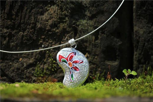 山谷居民品牌手绣苗银项链——豌豆 商品图1