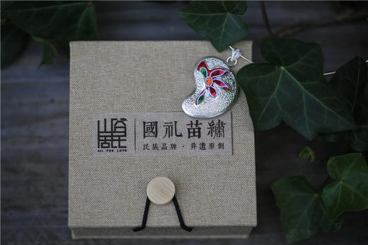 山谷居民品牌手绣苗银项链——豌豆 商品图4