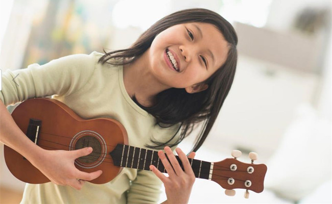 小羊的翅膀儿童尤克里里 4课时