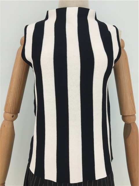 黑白条纹拼接t恤女装修身显瘦上衣体恤韩版衣服