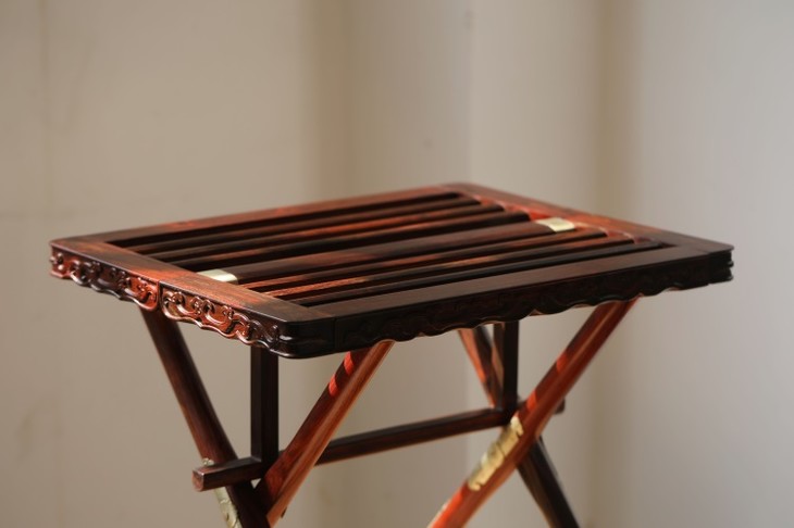 大红酸枝(交趾黄檀)上折式大马扎 - 5833红木导购网