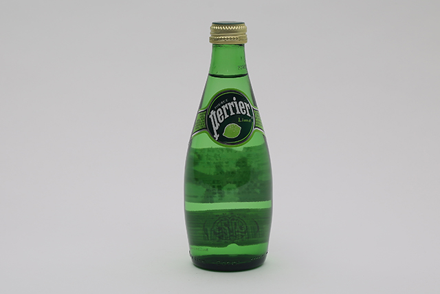 perrier巴黎水天然含气矿泉水青柠味330ml