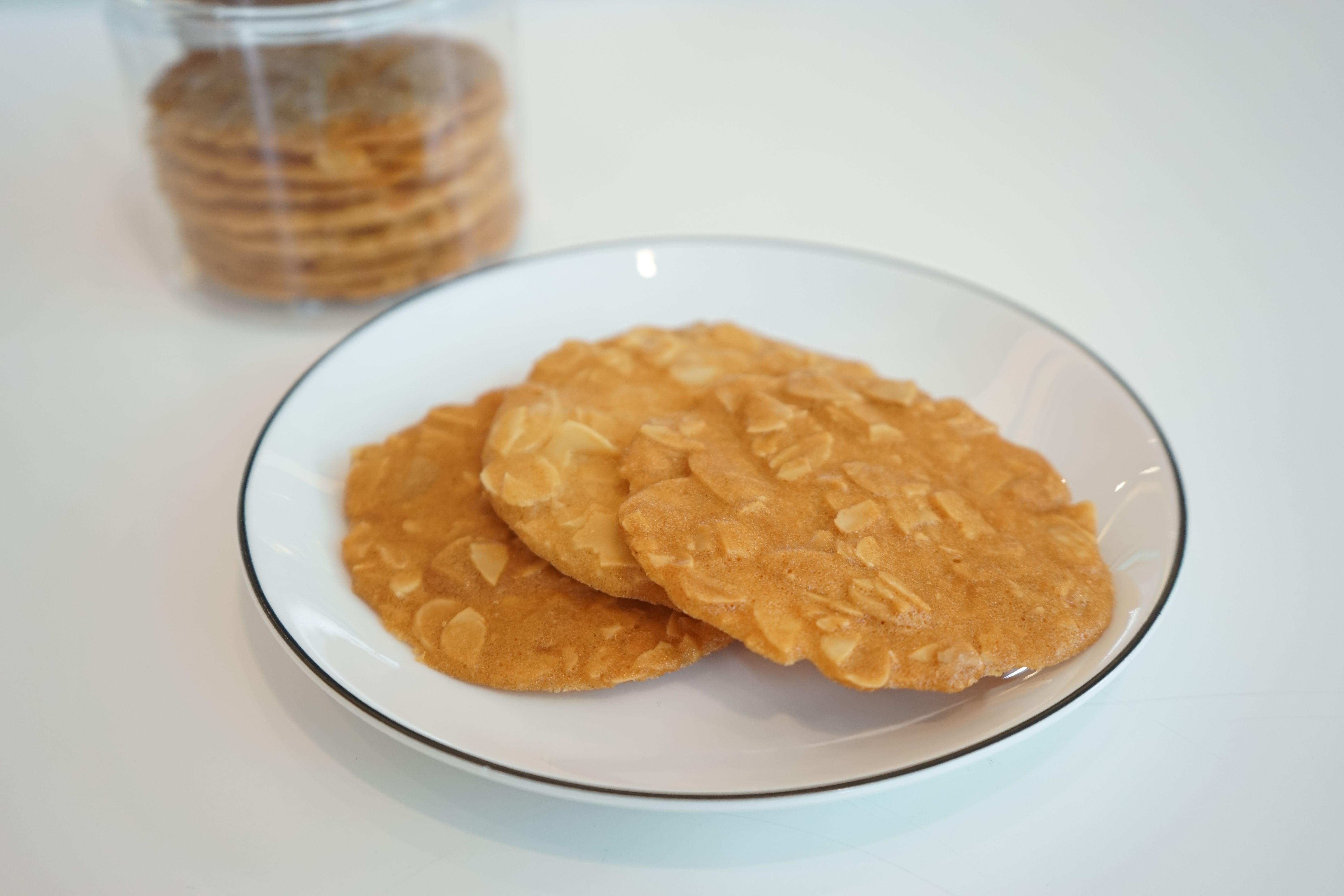 杏仁薄饼