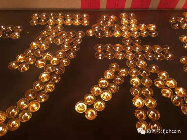 2017年文殊菩萨圣诞日·积福慧供灯回顾 2017年文殊菩萨圣诞日·积福慧供灯回顾