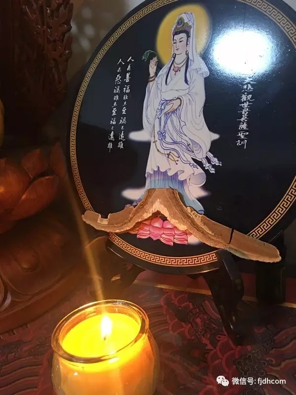 2017年文殊菩萨圣诞日·积福慧供灯回顾 2017年文殊菩萨圣诞日·积福慧供灯回顾