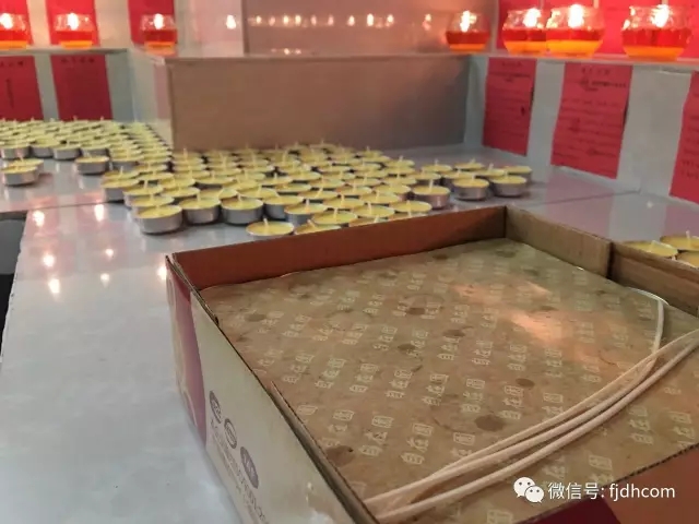 2017年文殊菩萨圣诞日·积福慧供灯回顾 2017年文殊菩萨圣诞日·积福慧供灯回顾