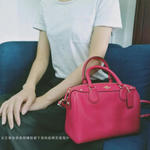 COACH蔻驰玫红色小号波士顿包 商品图5