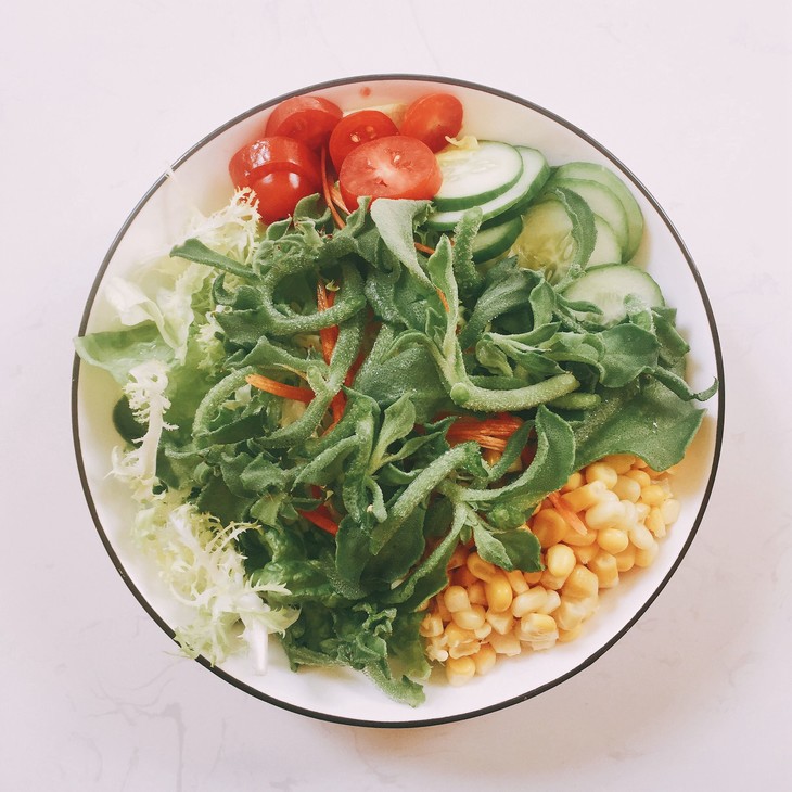 田园冰菜沙拉(供应时间:11:45至20:30—逢周三休市,镇区满38元起送,镇