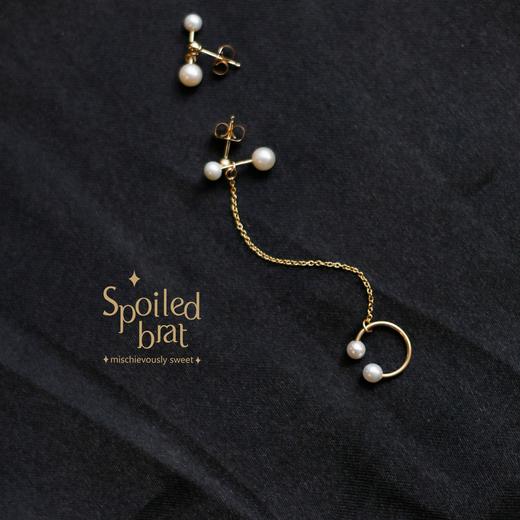 SpoiledBart Jewelry 14K注金 天然珍珠 小哑铃耳骨夹 商品图1