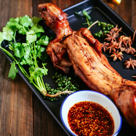 【顺丰包邮】蒋卤鹅 老卤香酥兔1只装 商品图2