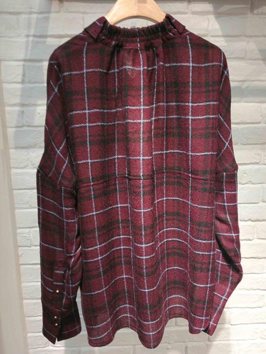 泰富百货四楼百家好 2017新品褶皱羊毛格子衬衫 HRWS621A 吊牌价598【待调整】 商品图1