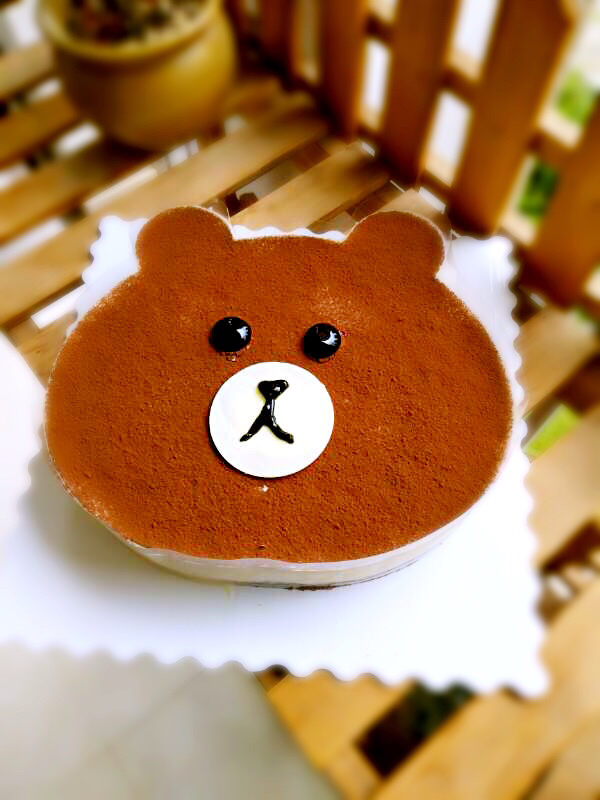 布朗熊酸奶慕斯蛋糕