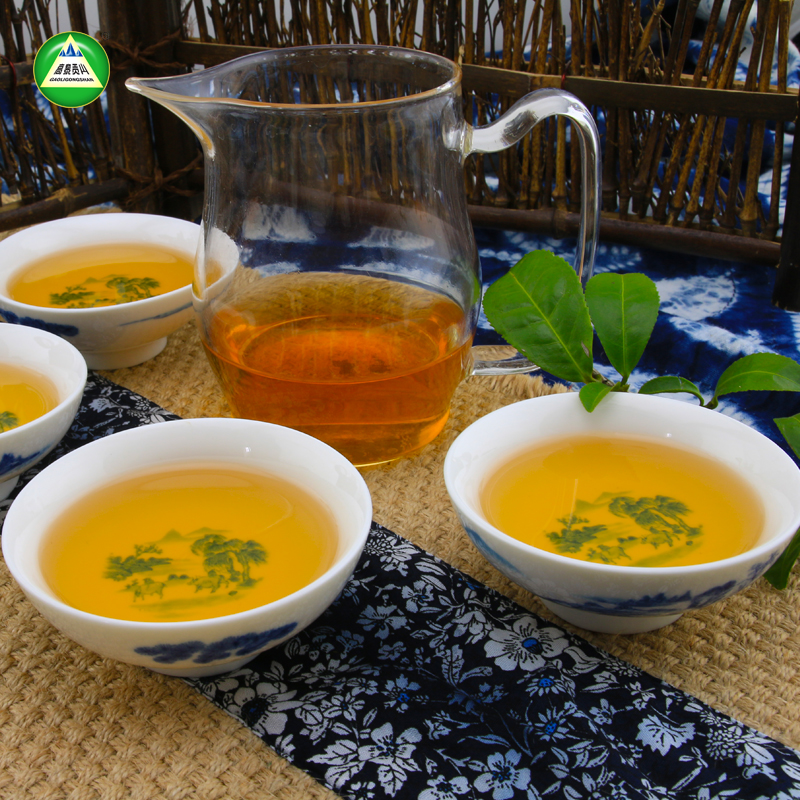 高黎贡山普洱茶生茶迷滇云南特产普洱茶茶叶357克古树茶