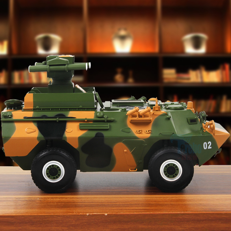 1:20红箭9反坦克导弹车模型合金坦克装甲车军事模型摆件成品