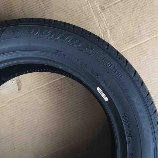 邓禄普 VE302 225/55R17 97W 商品图1