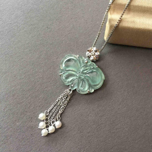 翡翠高冰到玻璃种蓝水蝴蝶吊坠 商品图1