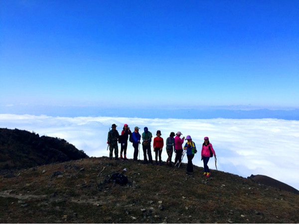 【徒步登山】10月21日环型徒步穿越平远项山甑户外一日体验活动