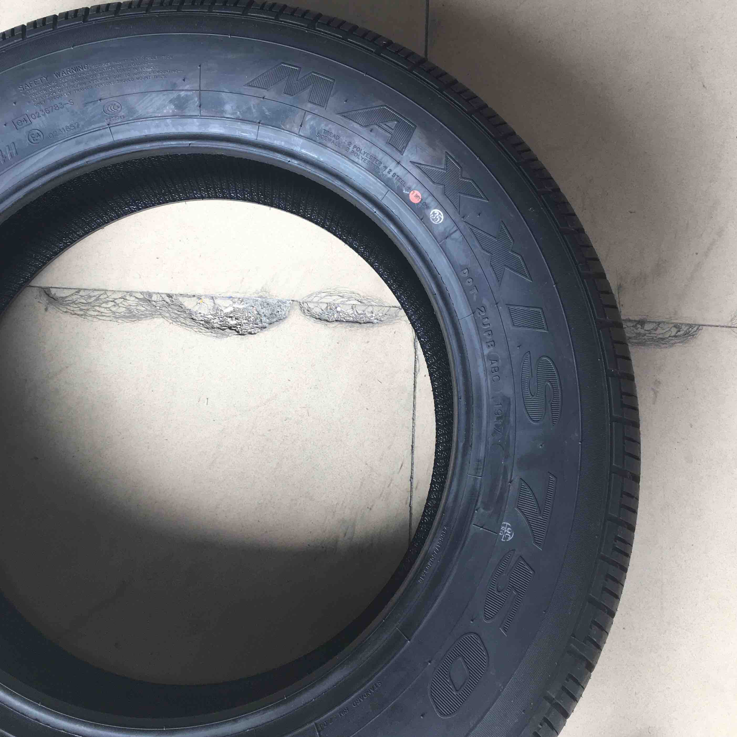 玛吉斯ht750 235/65r17 104h