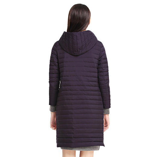 EITIE爱特爱女装春季新款白鸭绒保暖连帽羽绒服中长款外套5411103 商品图3