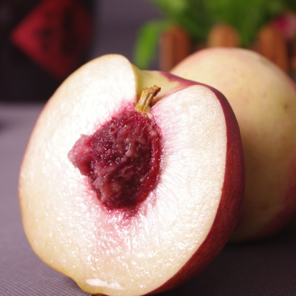 【青州蜜桃·冬雪蜜】鸡蛋大小的冬雪蜜,清香脆甜,国内最晚上市的雪桃