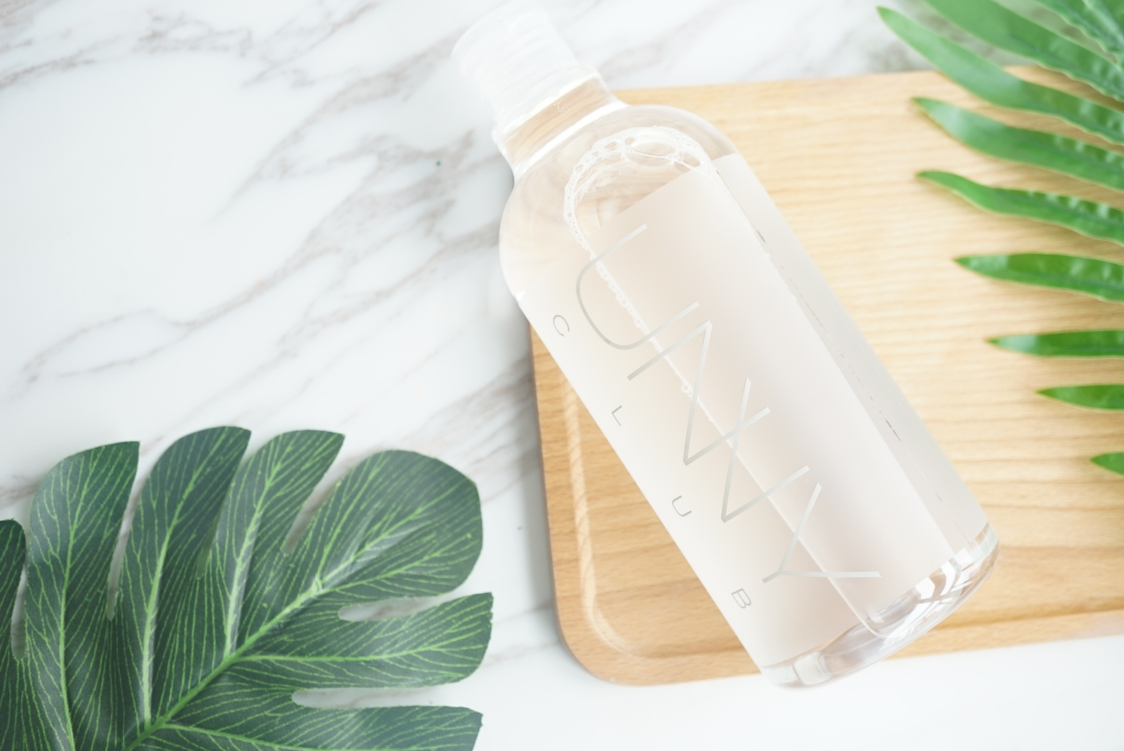 韩国unny四效合一卸妆水 补水保湿 深层清洁 温和不刺激 免洗