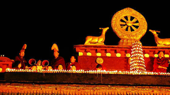 2017年燃灯节暨宗喀巴大师圆寂纪念日供灯法会共修