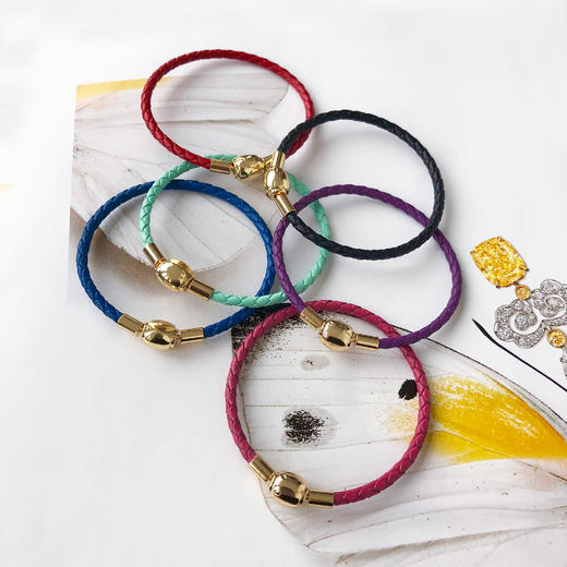 【整年好运】转运珠金扣皮手环--编织牛皮手绳一对（两只） 商品图3