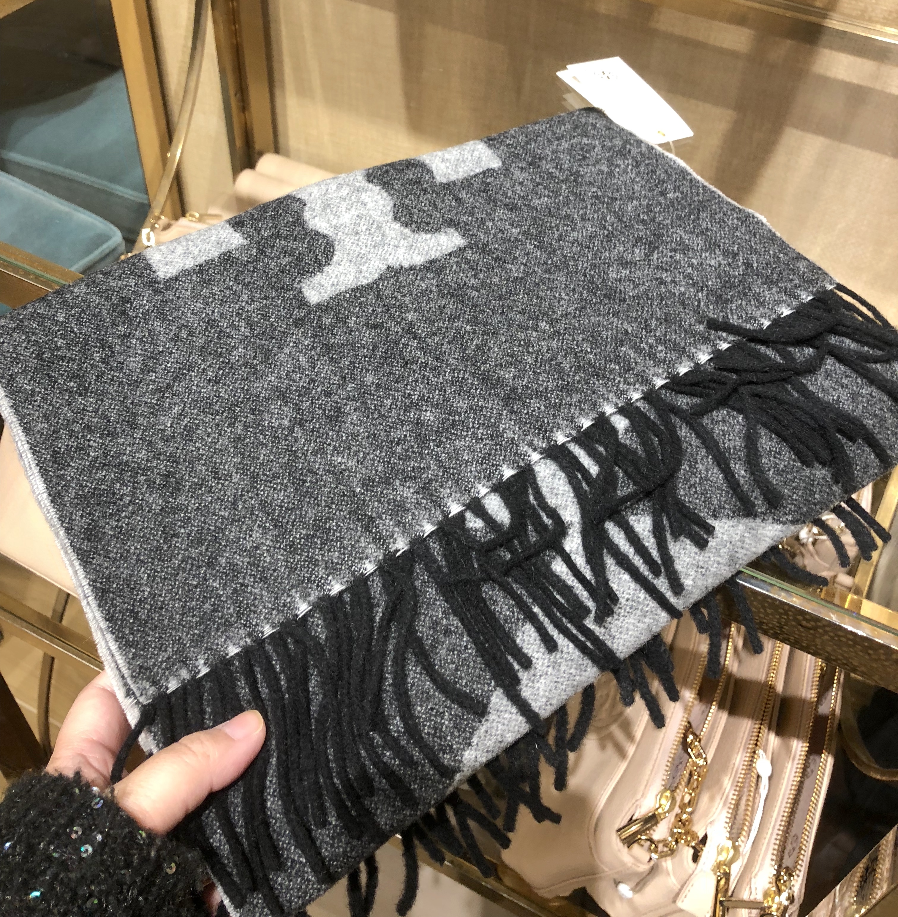 tory burch 羊绒羊毛围巾