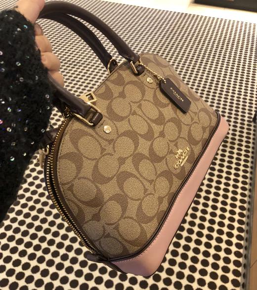 coach 粉拼老花小贝壳包