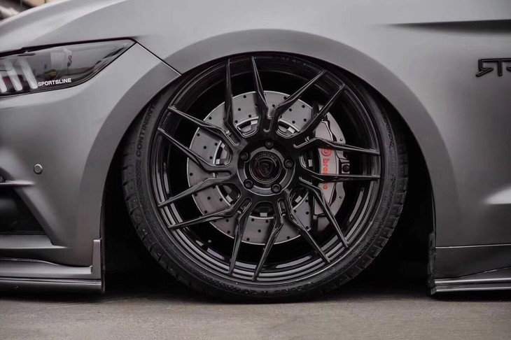 福特原厂野马gt刹车套件,2.3t升级6活塞brembo卡钳,邮费到付