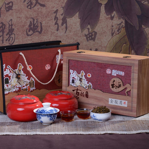 余茗 金骏眉陶瓷罐礼盒装茶叶武夷山红茶 金骏眉 佳节茶礼300克