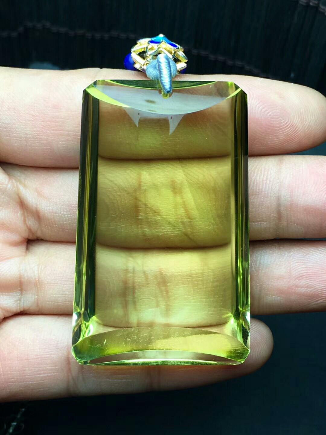 sszb 大美货极品大号巴西天然茶黄水晶无事牌吊坠毛衣链两用款 佩戴者