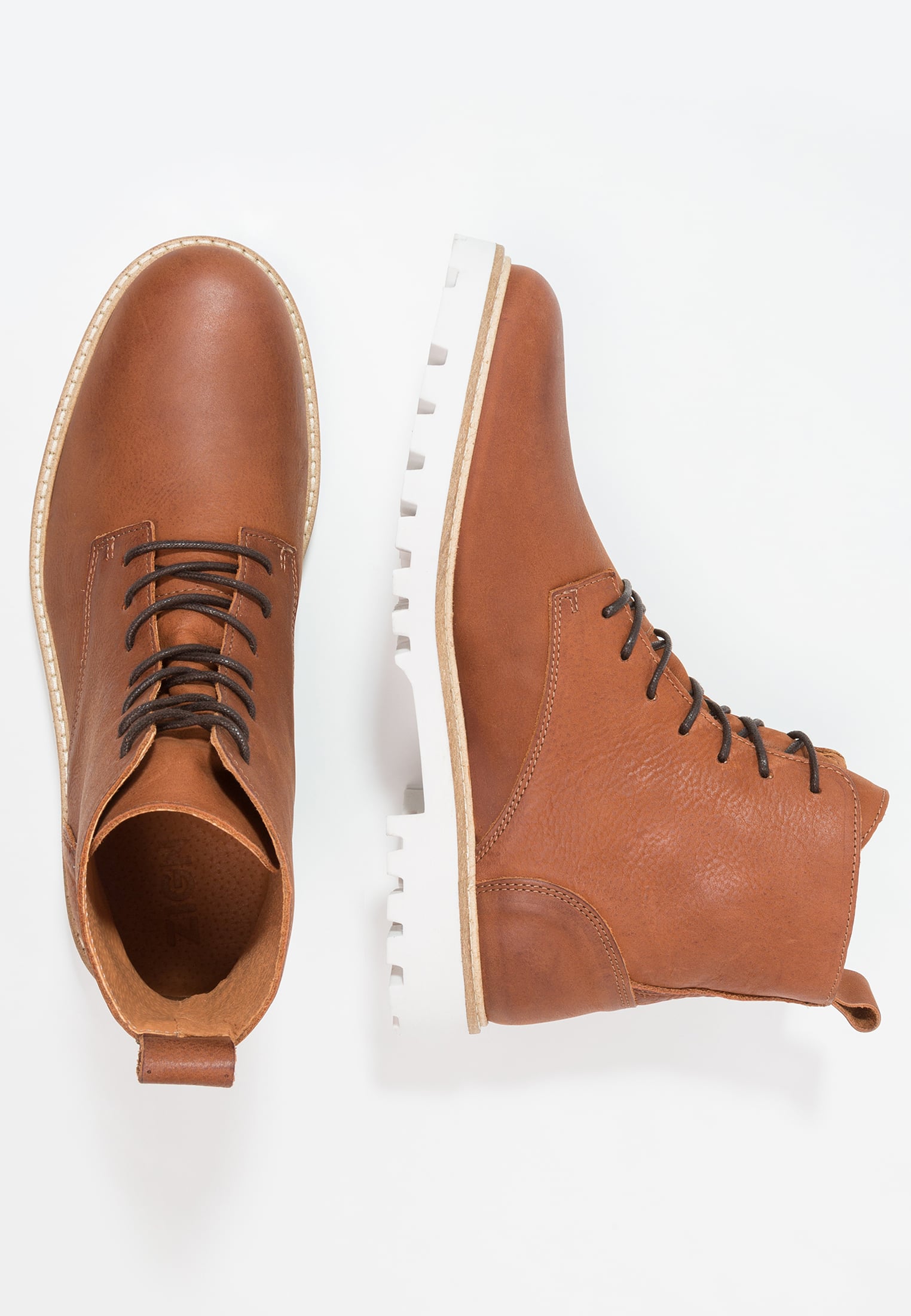 英国时尚鞋履品牌 zign 系带靴 - cognac