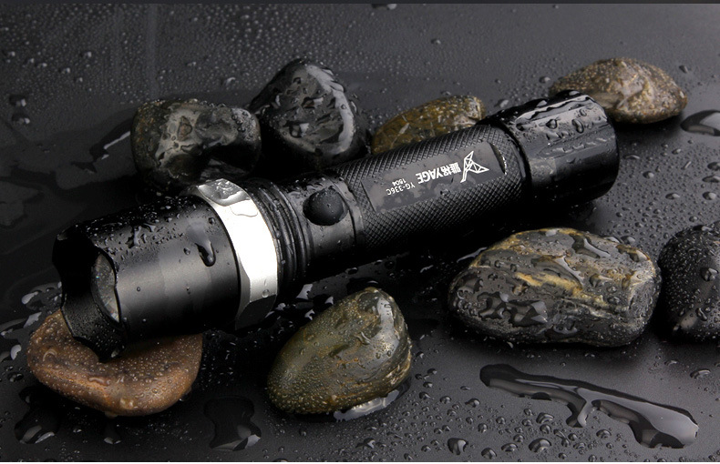 雅格led强光手电筒可充电夜间骑行调光调焦远射户外打猎防水手电