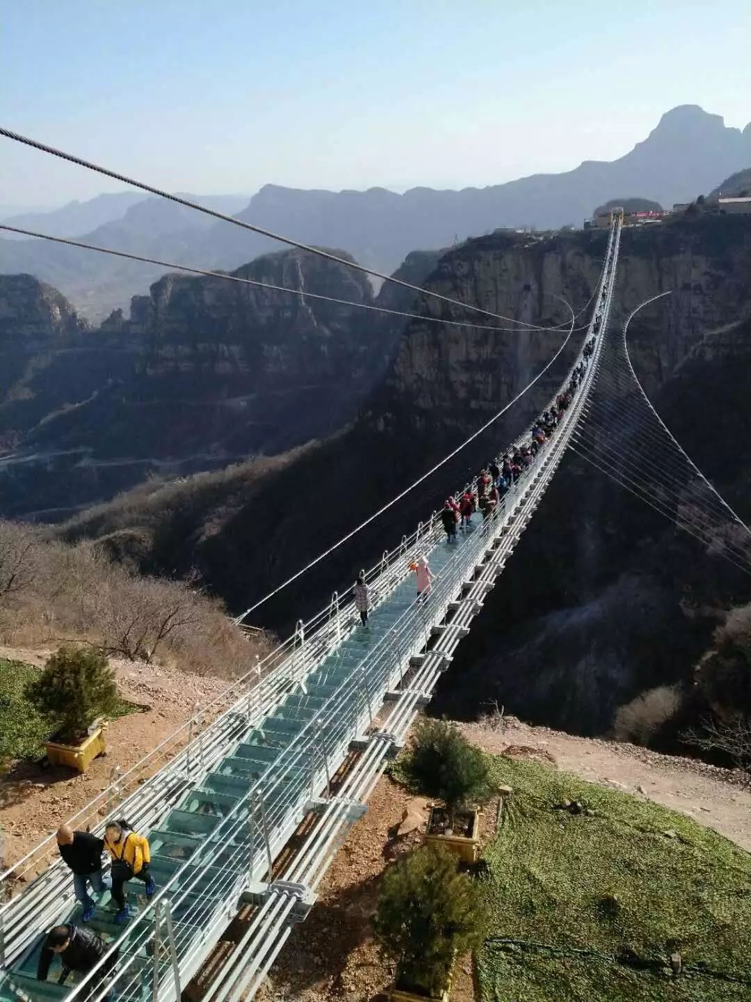 红崖谷玻璃栈道景区图片