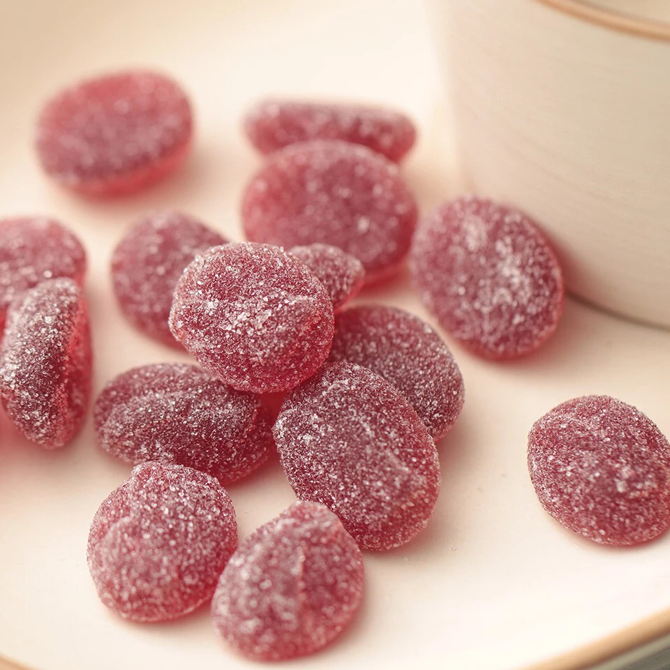 马来西亚进口 零食利宾纳 黑加仑果汁味软糖维生素c铁盒礼盒装120g