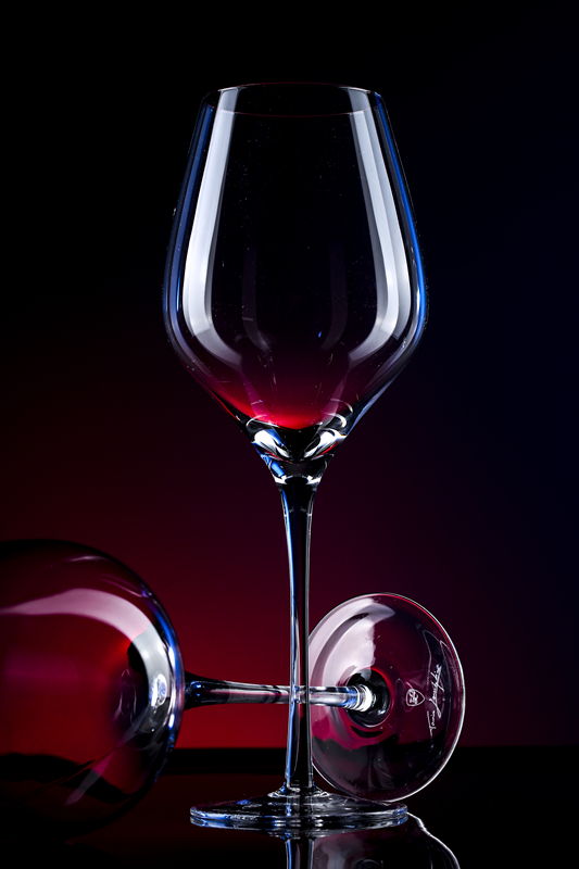 托尼洛兰博基尼红酒图片