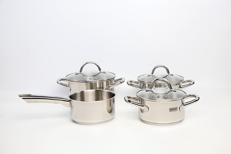 德国著名餐具品牌beem这款9件套锅采用优质食品级不锈钢,健康安全,坚
