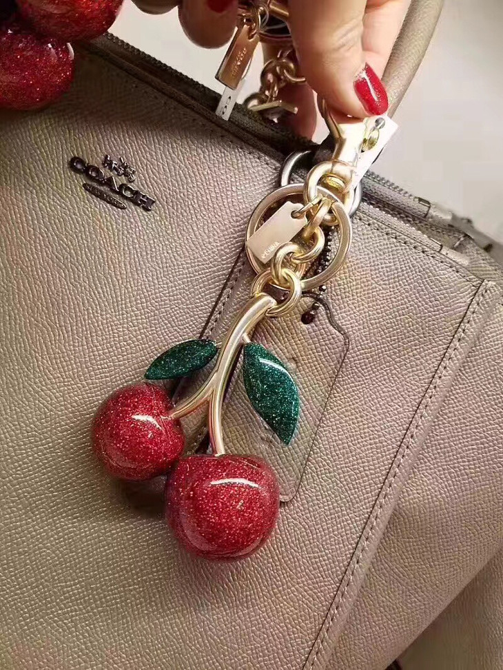 新款!coach 新款包包樱桃挂件钥匙链