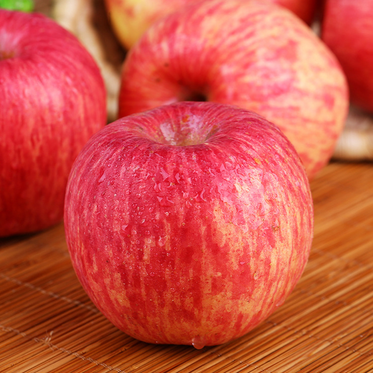 烟台苹果水果新鲜山东栖霞红富士脆甜不打蜡孕妇水果80果5斤