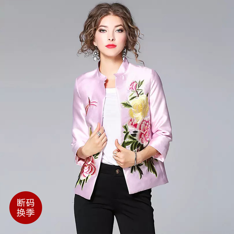 织布鸟女装店                         织布鸟女装商城连续3年荣获