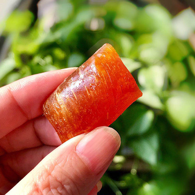 王秀方古法熬制梨膏糖,清肺祛咳化痰,有效缓解因雾霾引起的嗓子干痒等