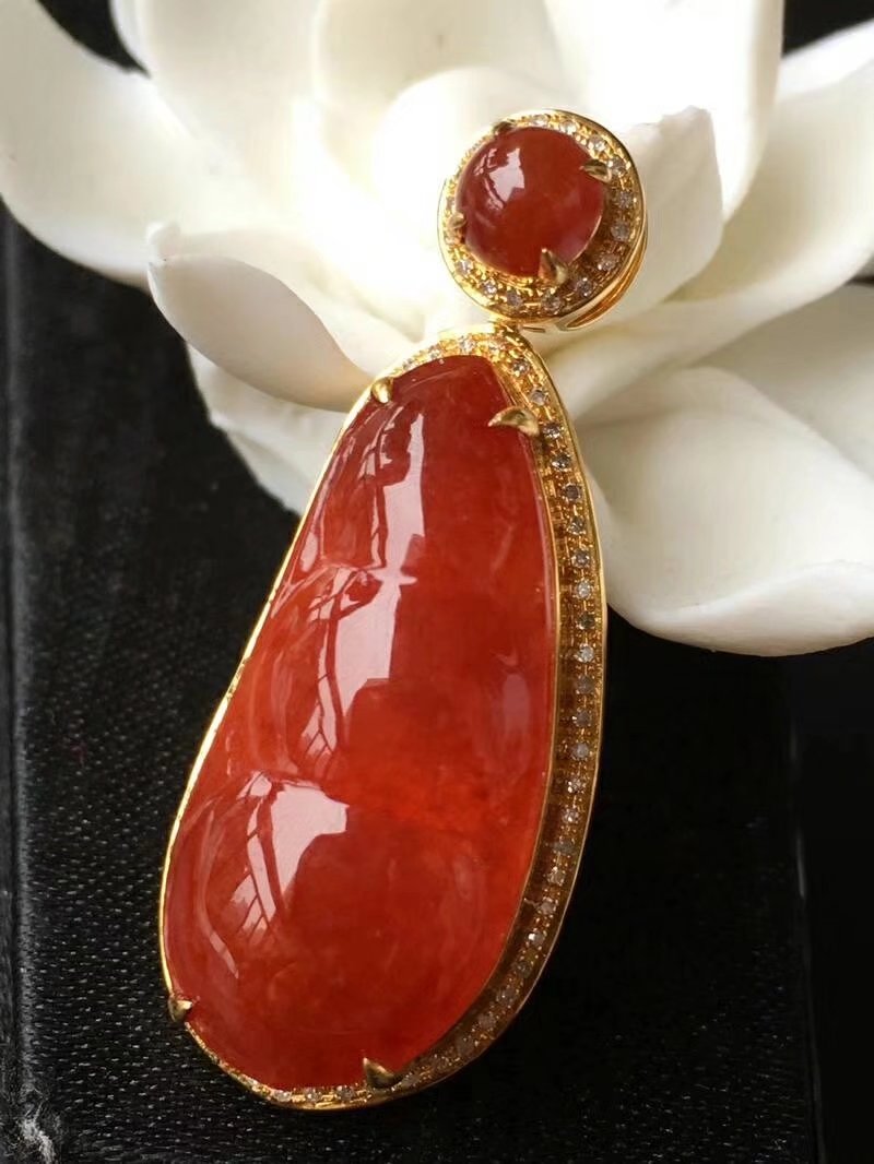 2新品】冰种红翡福豆吊坠 细腻水润 底子细腻干净 色泽红艳艳 完美